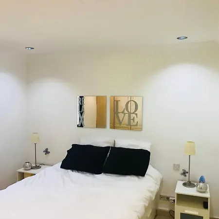 Fuentes Del Rodeo - Eaw Homes *